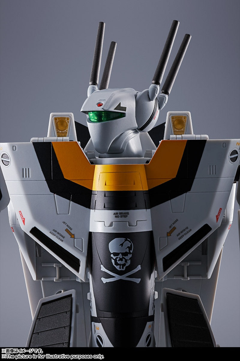 DX Chogokin VF-1S Valkyrie Roy Focker Special (First Limited Edition)