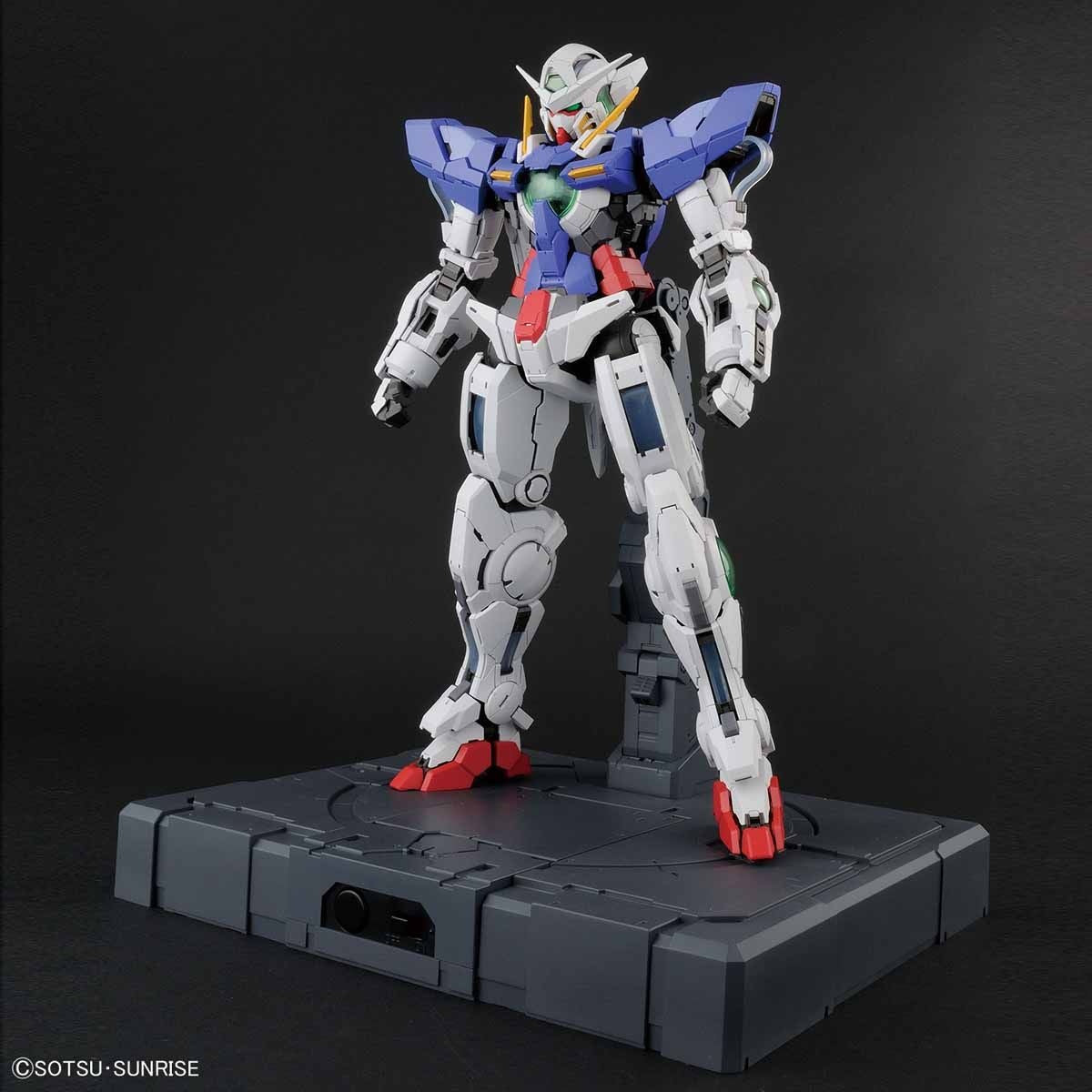 PG Gundam Exia + LED/Lighting Kit