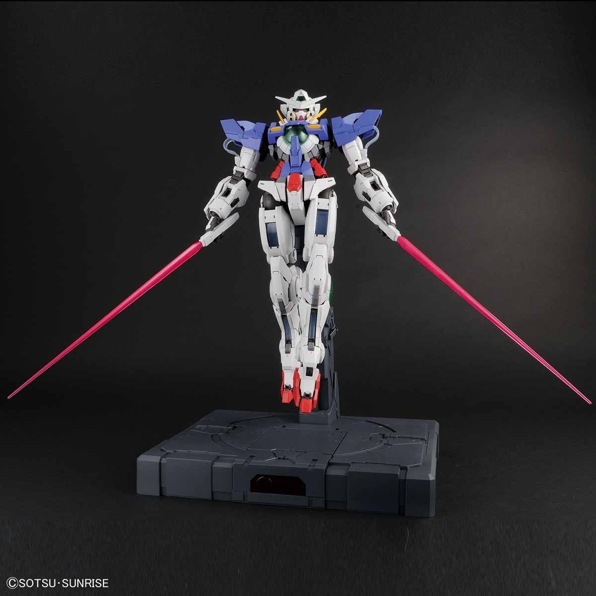 PG Gundam Exia + LED/Lighting Kit