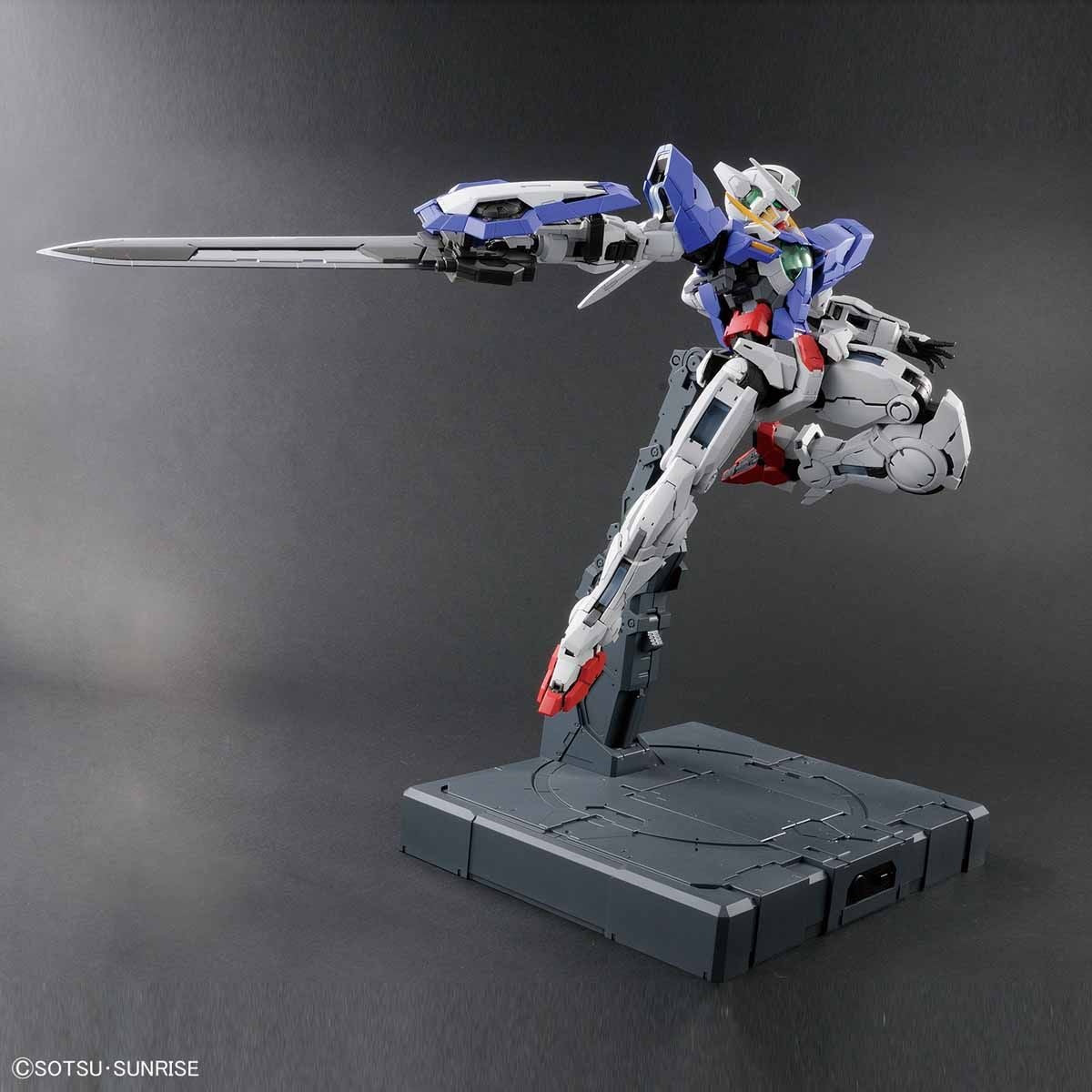 PG Gundam Exia + LED/Lighting Kit