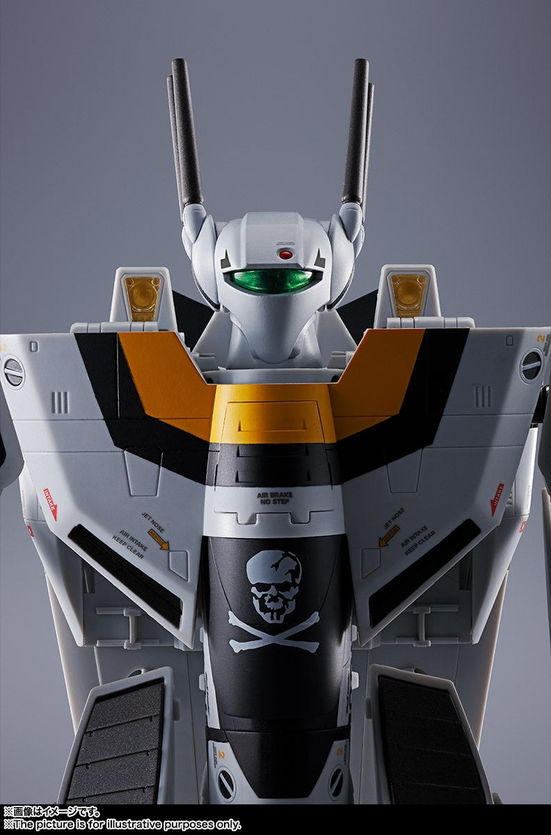 DX Chogokin VF-1S Valkyrie Roy Focker Special (First Limited Edition)