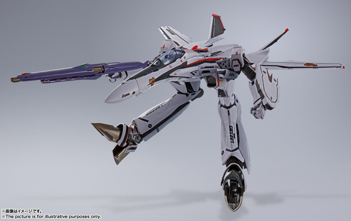 DX Chogokin VF-25F Super Messiah Valkyrie (Alto Saotome) Revival Ver.