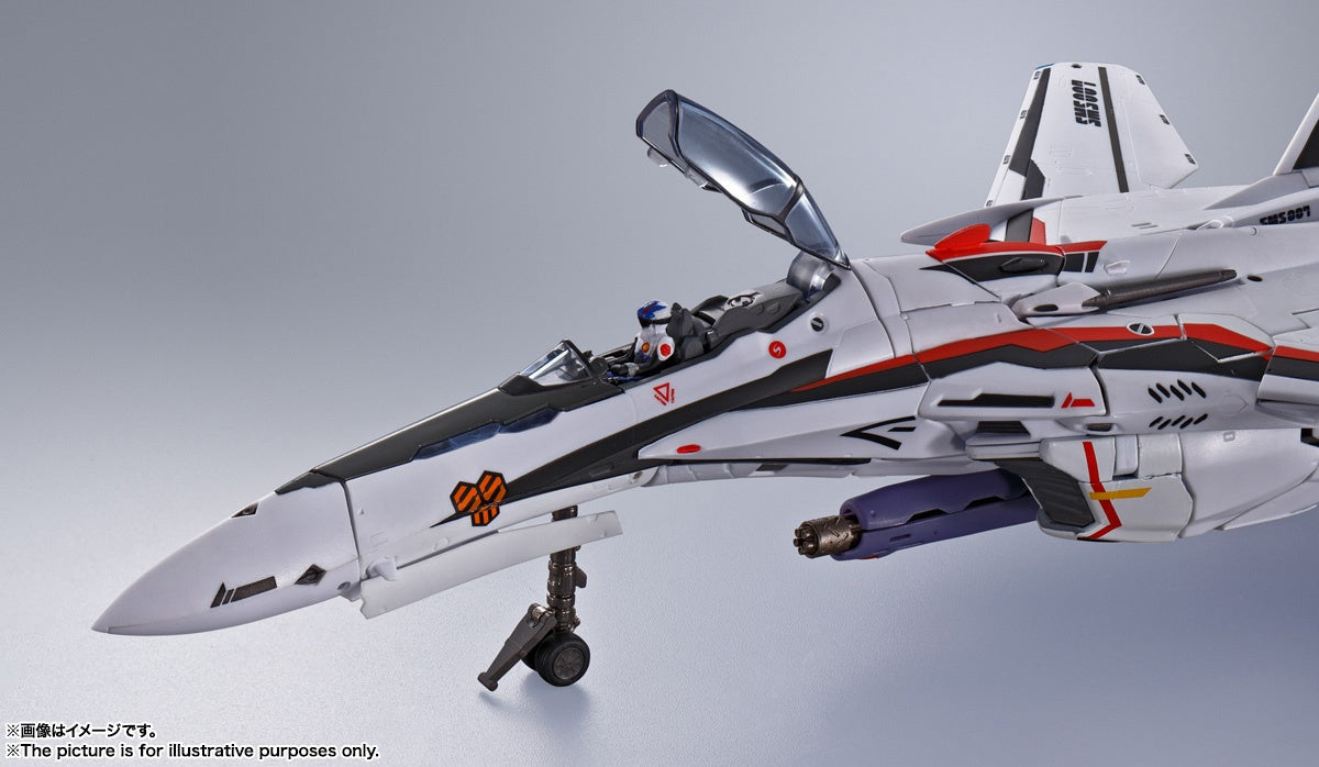 DX Chogokin VF-25F Super Messiah Valkyrie (Alto Saotome) Revival Ver.