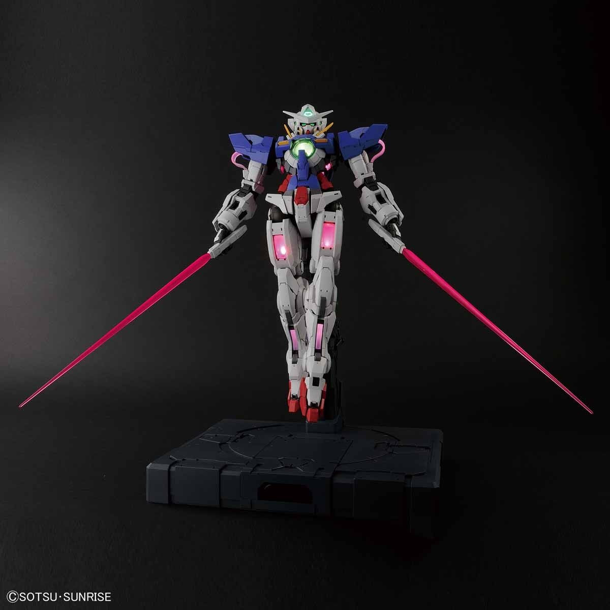 PG Gundam Exia + LED/Lighting Kit
